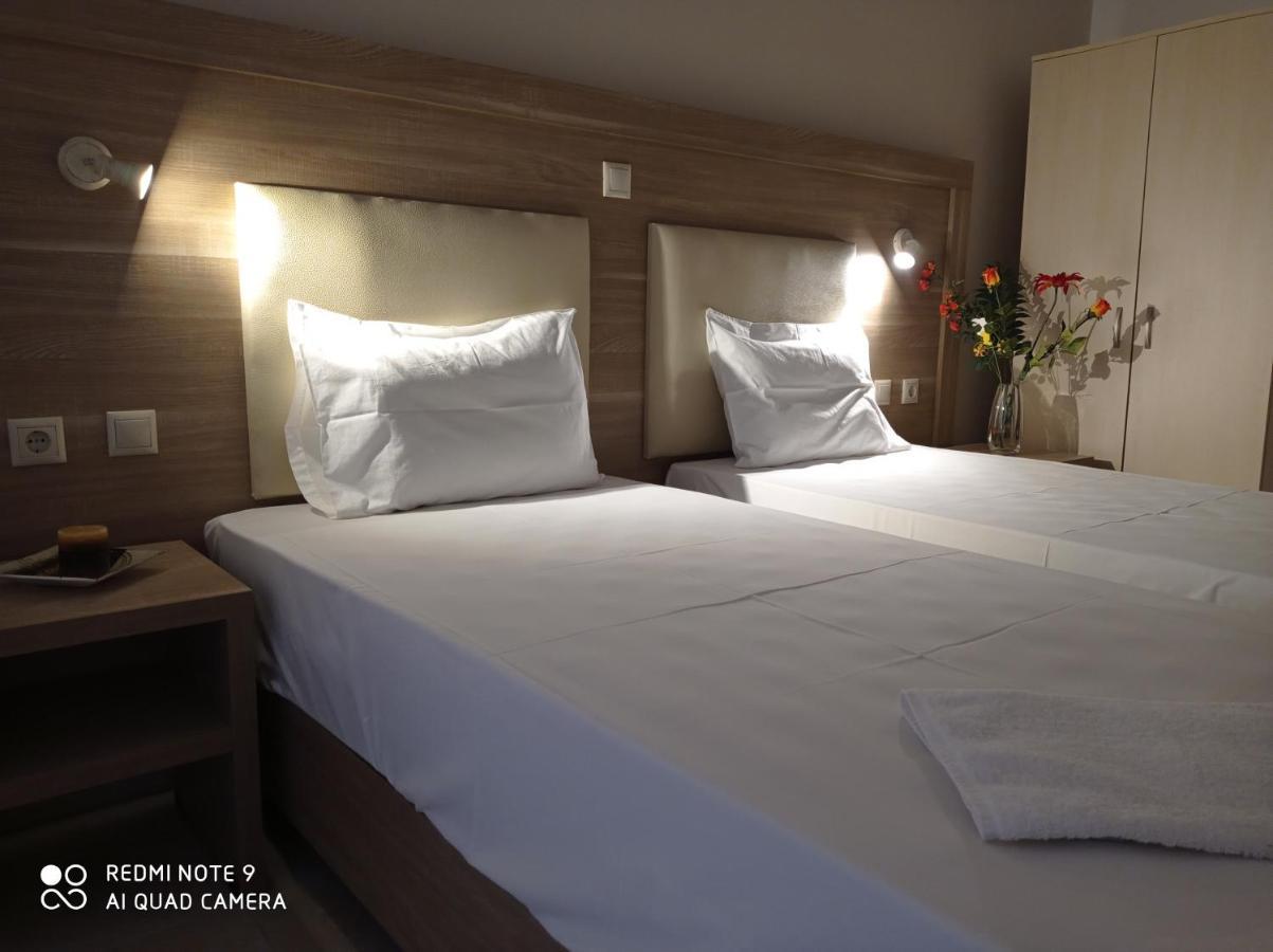 Kelly Apartments Ipsos Luaran gambar
