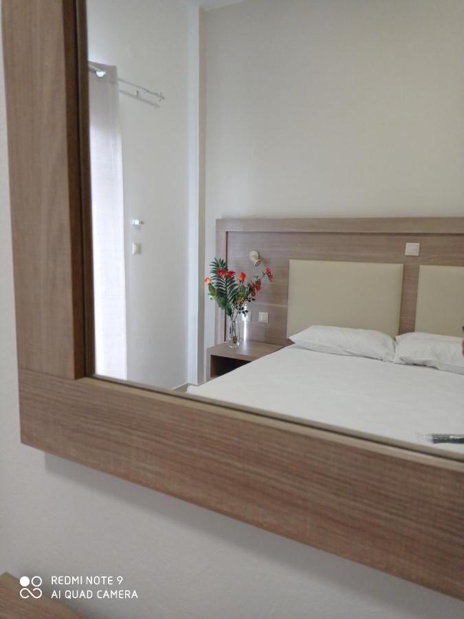 Kelly Apartments Ipsos Luaran gambar