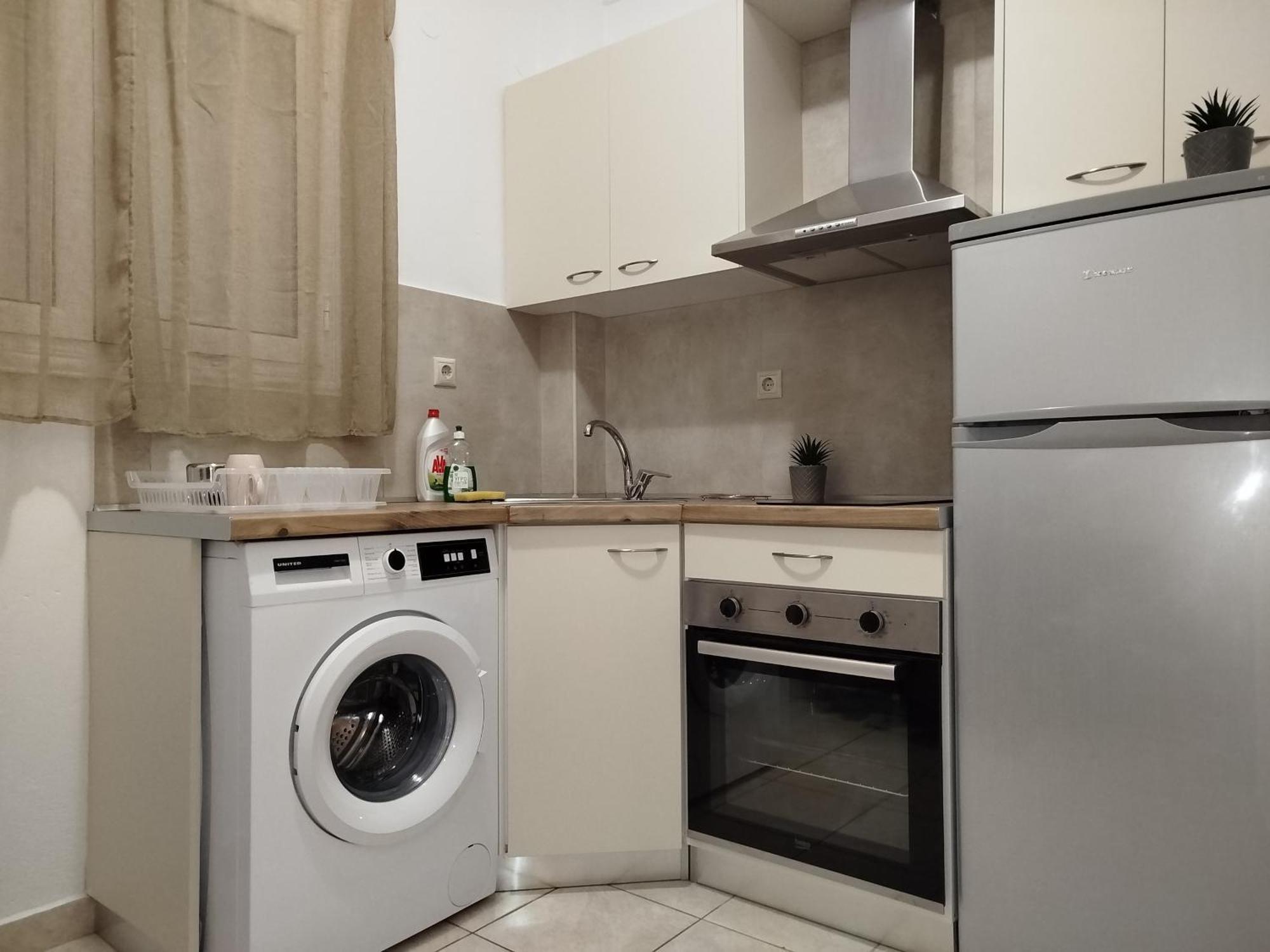 Kelly Apartments Ipsos Luaran gambar
