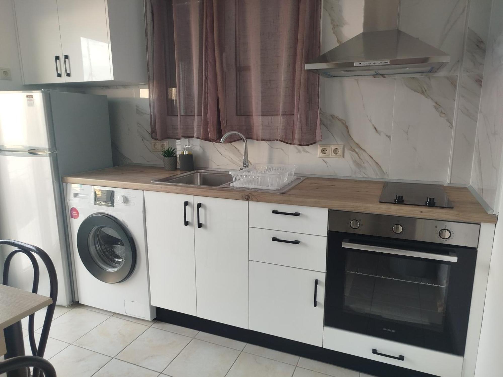 Kelly Apartments Ipsos Luaran gambar