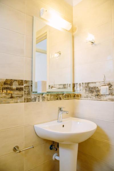 Kelly Apartments Ipsos Luaran gambar